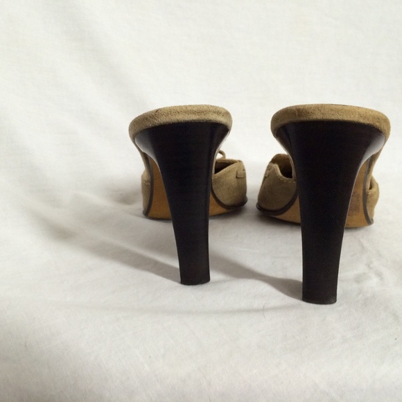 Donald J Pliner Lona Mules Size 8 1/2 M Gold Suede - Picture 4 of 8